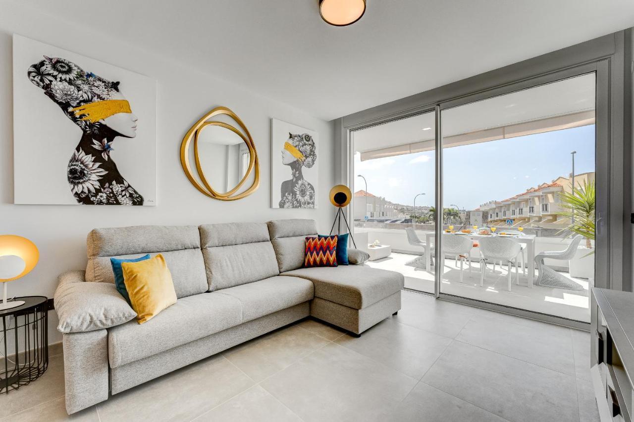 Modern New Apartment Las Terrazas De Costa Adeje. Heated Pool, Big Terrace And Private Parking Exterior photo