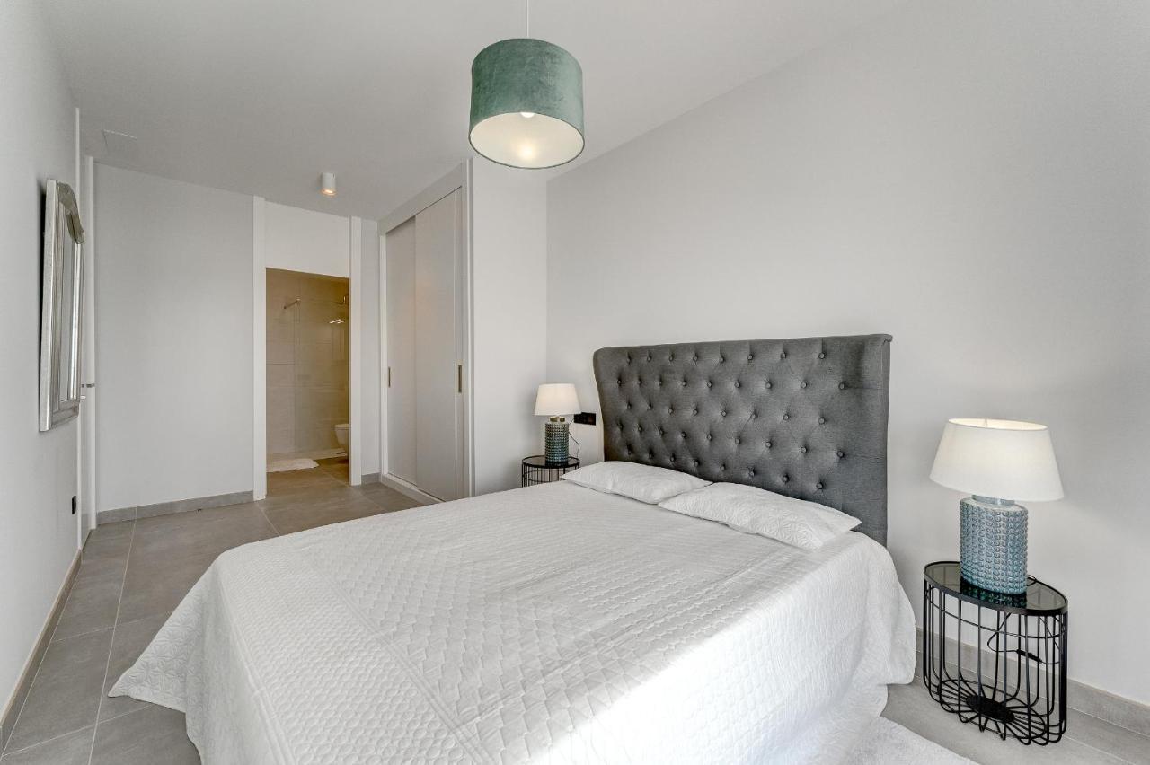Modern New Apartment Las Terrazas De Costa Adeje. Heated Pool, Big Terrace And Private Parking Exterior photo